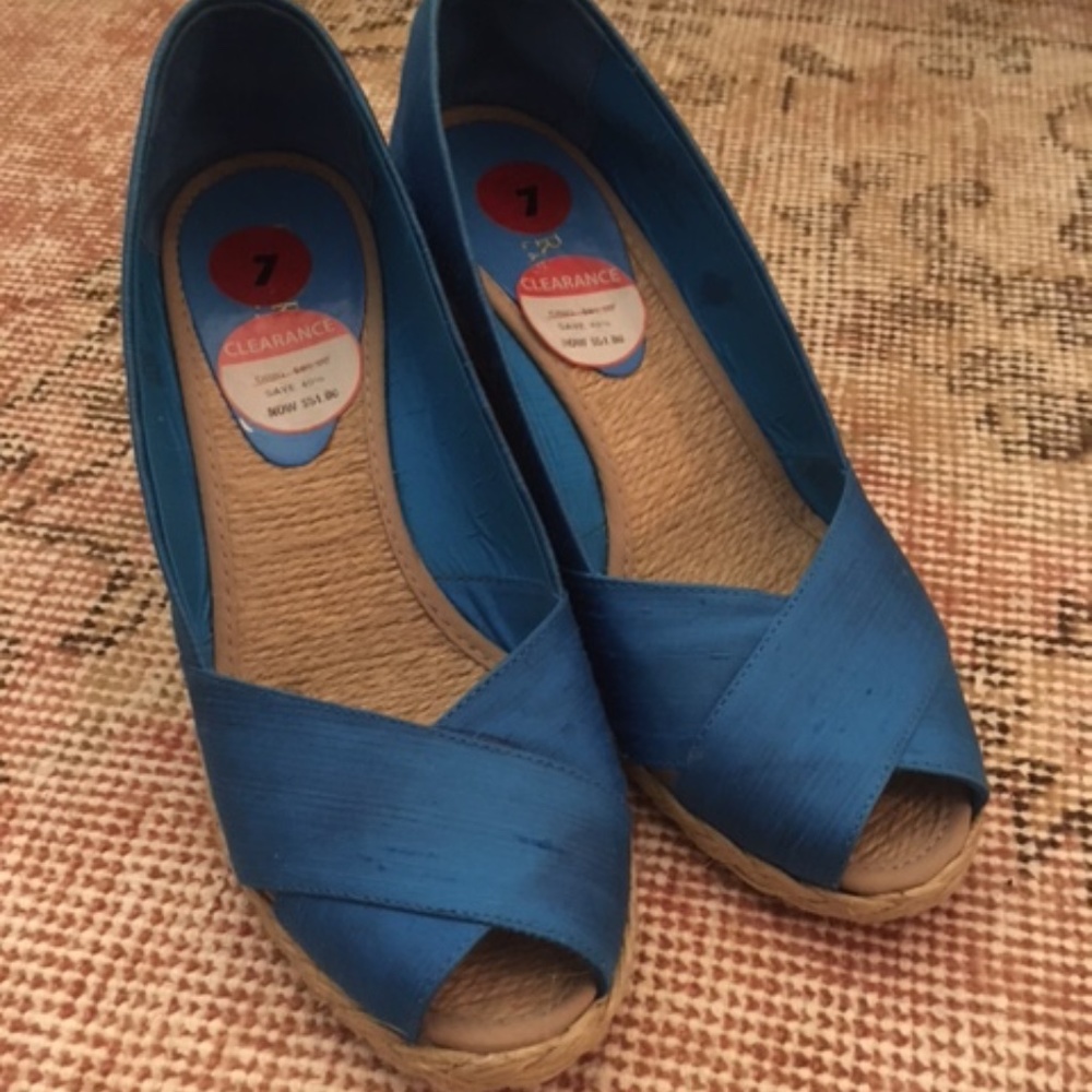 NWT Ralph Lauren Turquoise Shantung Silk Espadrilles